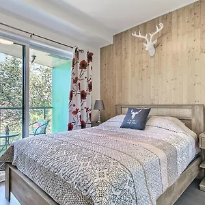  Apartment Good Vibes Only -modern And Spacious 2 Bedroom 4 Beds Free Parking, Gym Canada